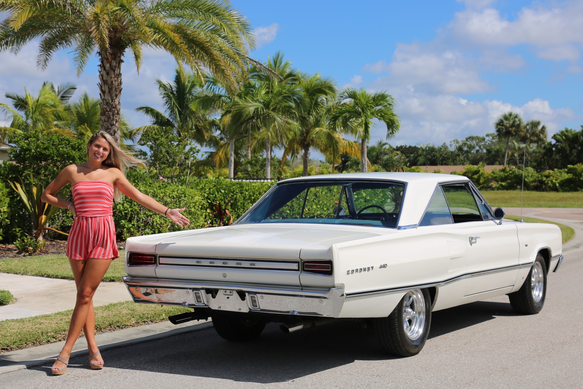 Used 1967 Dodge Coronet for sale $22,500 at Muscle Cars for Sale Inc. in Fort Myers FL 33912 5