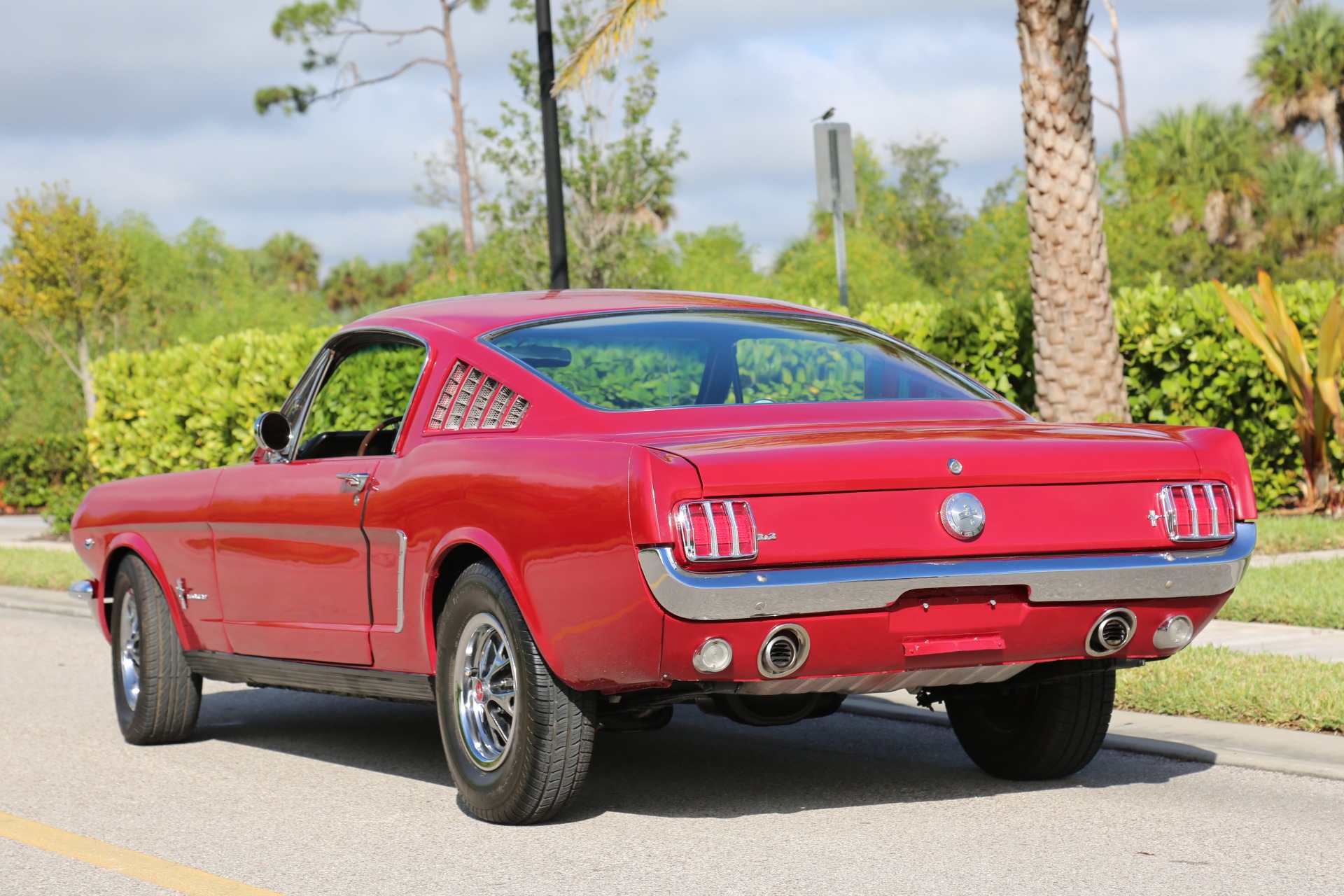 Used 1966 Ford Mustang Fastback 2+2 for sale Sold at Muscle Cars for Sale Inc. in Fort Myers FL 33912 8