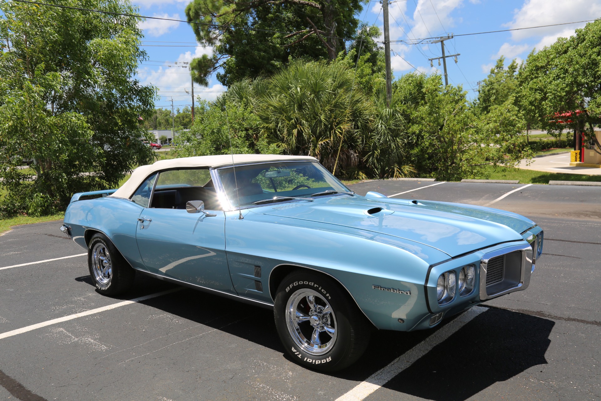 Used 1969 Pontiac Firebird Convertible for sale Sold at Muscle Cars for Sale Inc. in Fort Myers FL 33912 4