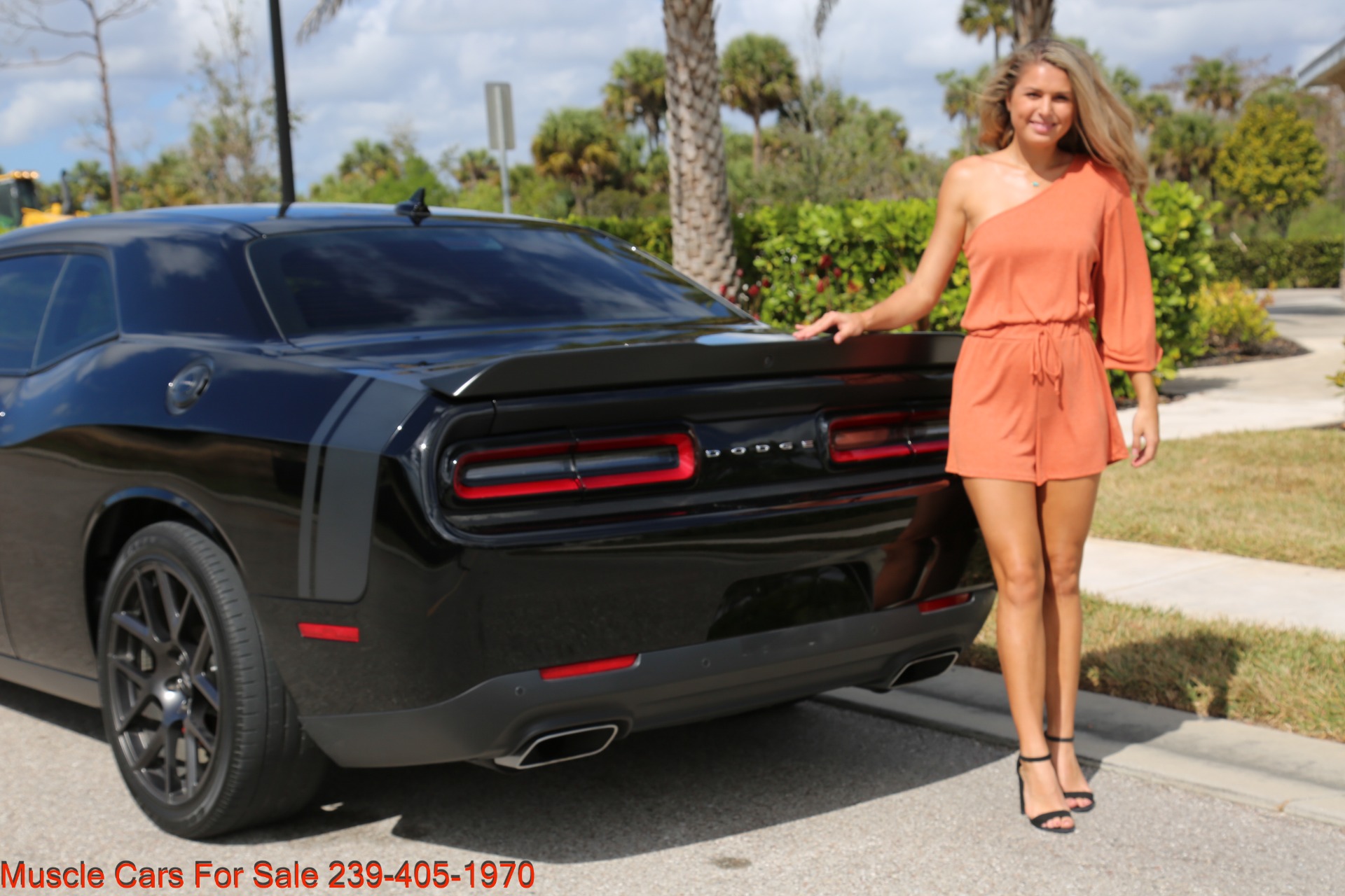 Used 2017 Dodge Challenger 392 HEMI Scat Pack Shaker for sale Sold at Muscle Cars for Sale Inc. in Fort Myers FL 33912 6