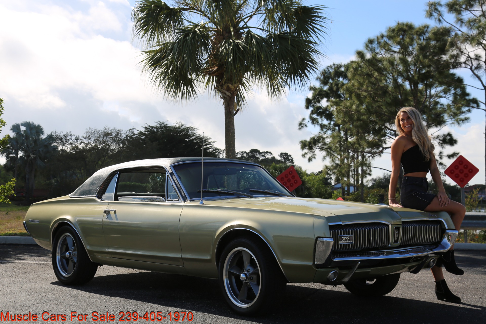 Used 1967 Mercury Cougar XR7 for sale Sold at Muscle Cars for Sale Inc. in Fort Myers FL 33912 6