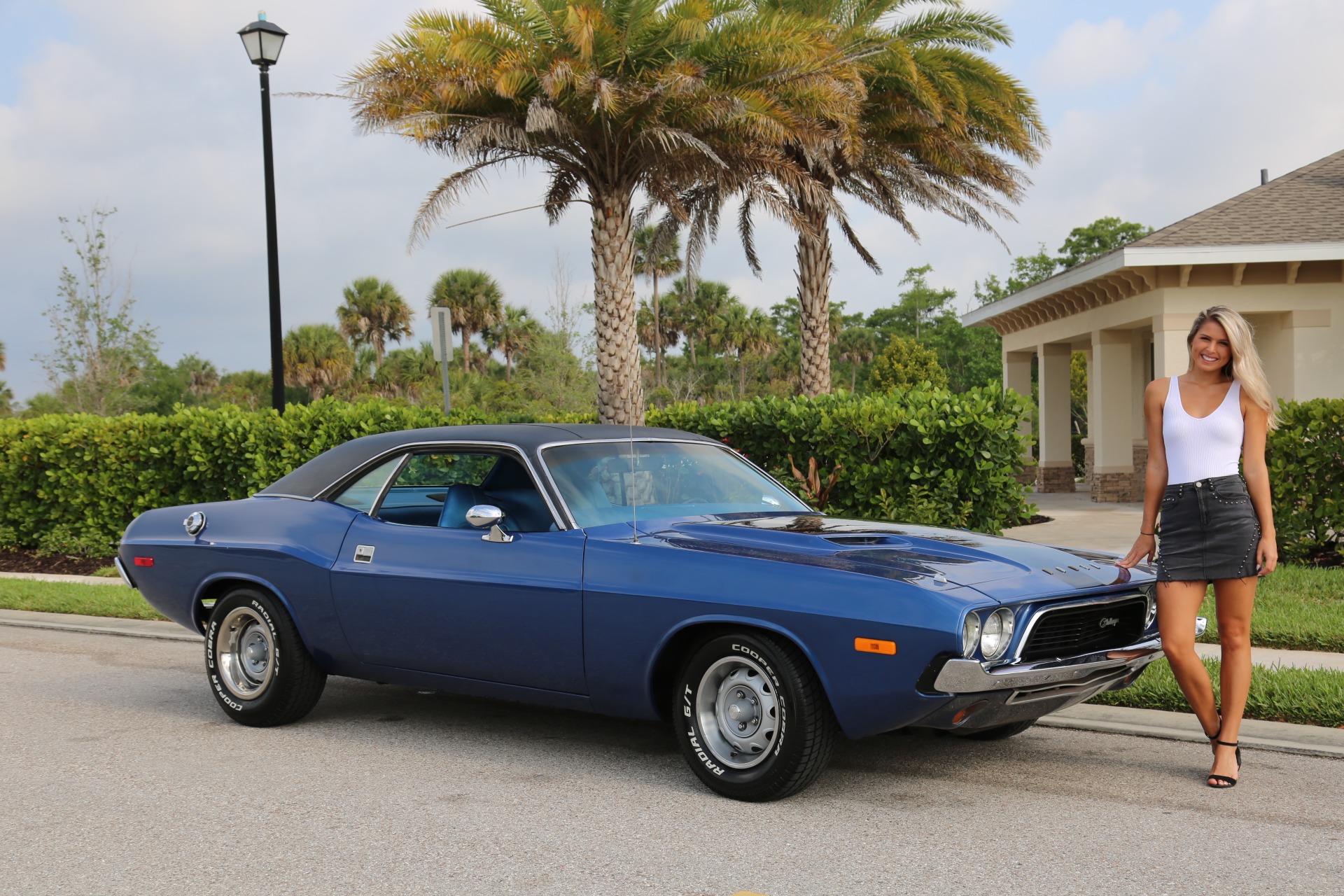 Used 1973 Dodge Challenger 360 V8 Automatic for sale Sold at Muscle Cars for Sale Inc. in Fort Myers FL 33912 3