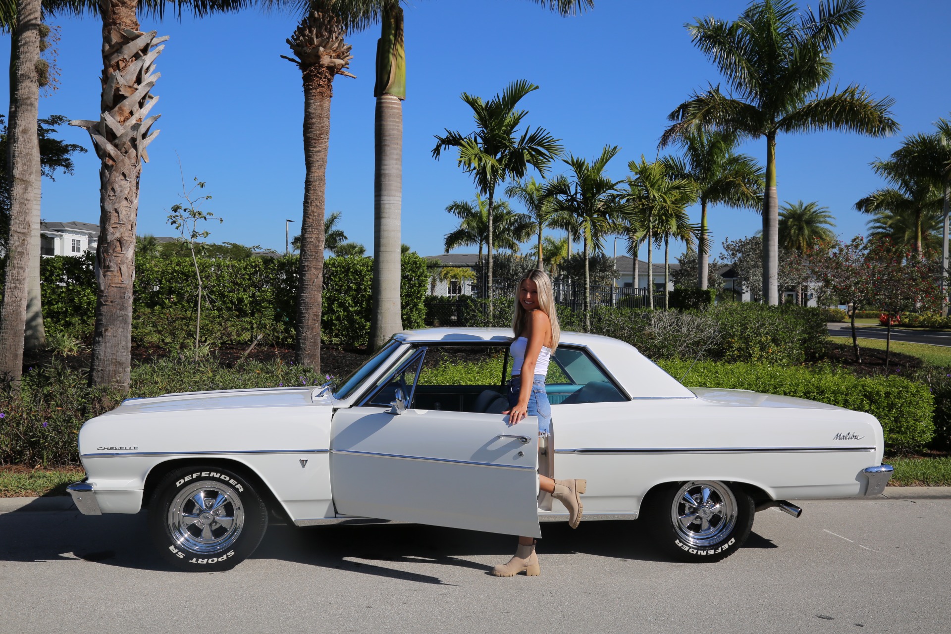 Used 1964 Chevrolet Chevelle Malibu V8 ZZ383 Engine 5 speed Manual Tremic for sale Sold at Muscle Cars for Sale Inc. in Fort Myers FL 33912 4