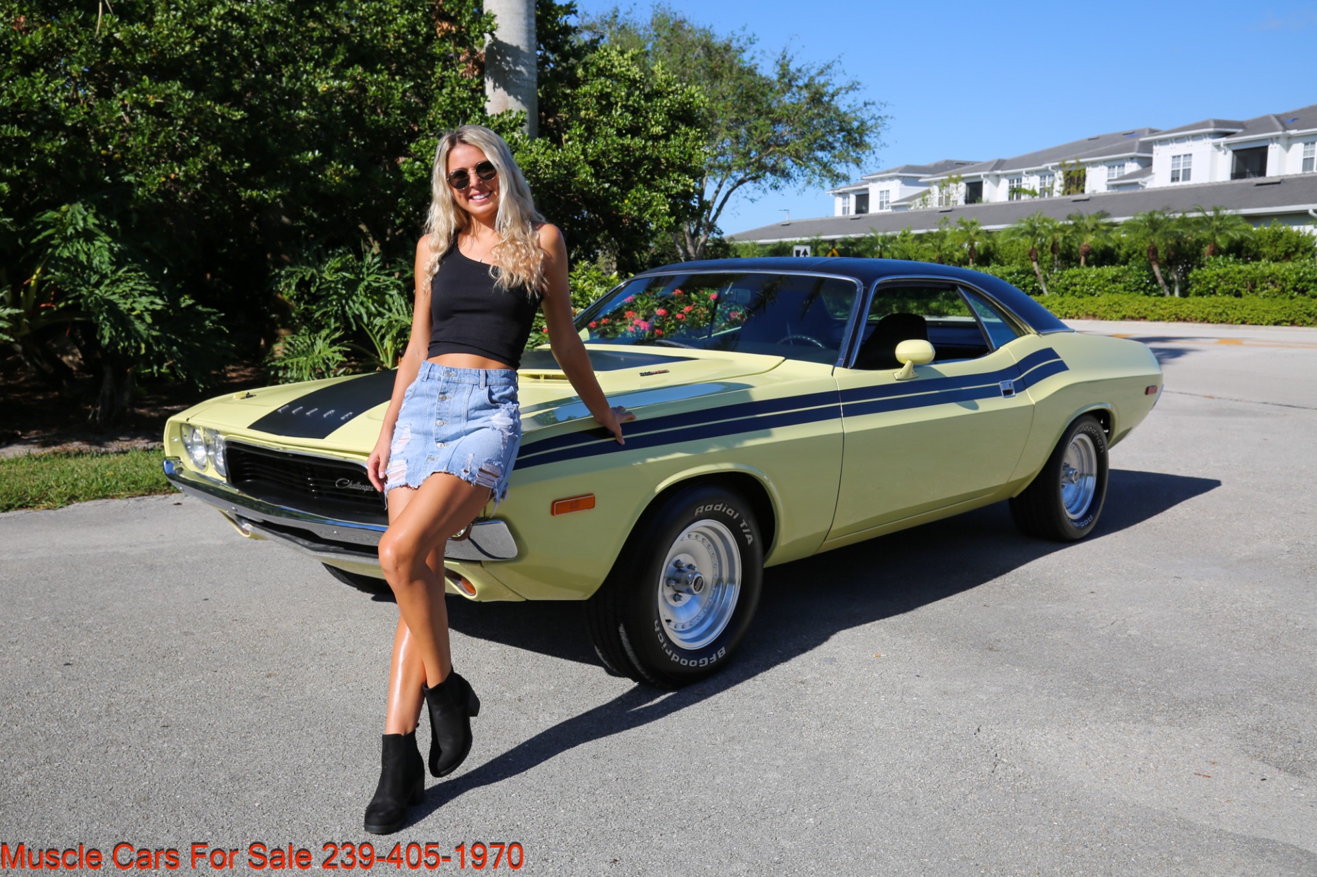 Used 1972 Dodge Challenger V8 383 Automatic for sale $37,000 at Muscle Cars for Sale Inc. in Fort Myers FL 33912 3