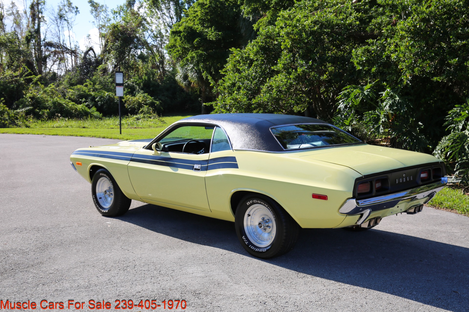 Used 1972 Dodge Challenger V8 383 Automatic for sale Sold at Muscle Cars for Sale Inc. in Fort Myers FL 33912 6
