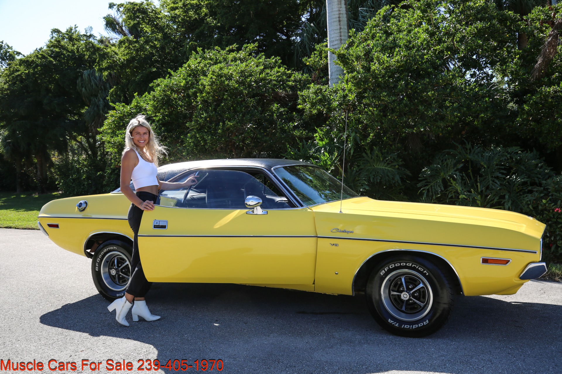 Used 1970 Dodge Challenger V8 Auto Loaded for sale Sold at Muscle Cars for Sale Inc. in Fort Myers FL 33912 3