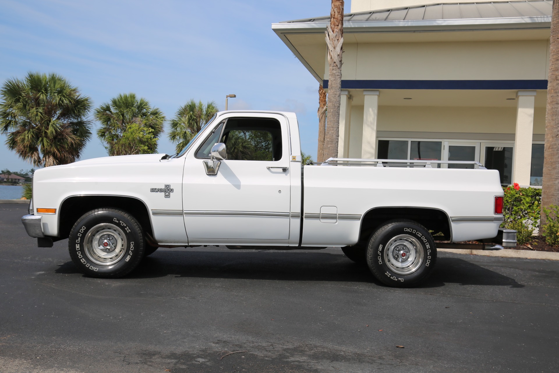 Used 1984 Chevrolet C/K 10 Series C10 Silverado for sale Sold at Muscle Cars for Sale Inc. in Fort Myers FL 33912 7