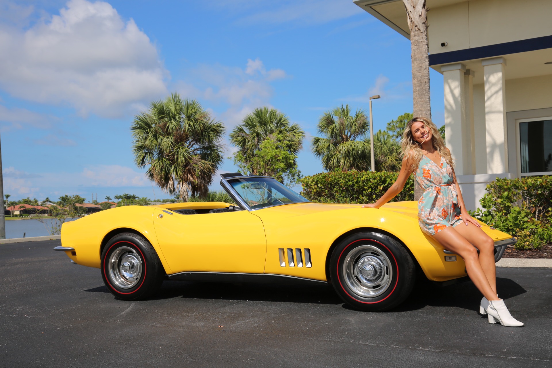 Used 1968 Chevrolet Corvette Stingray for sale Sold at Muscle Cars for Sale Inc. in Fort Myers FL 33912 2