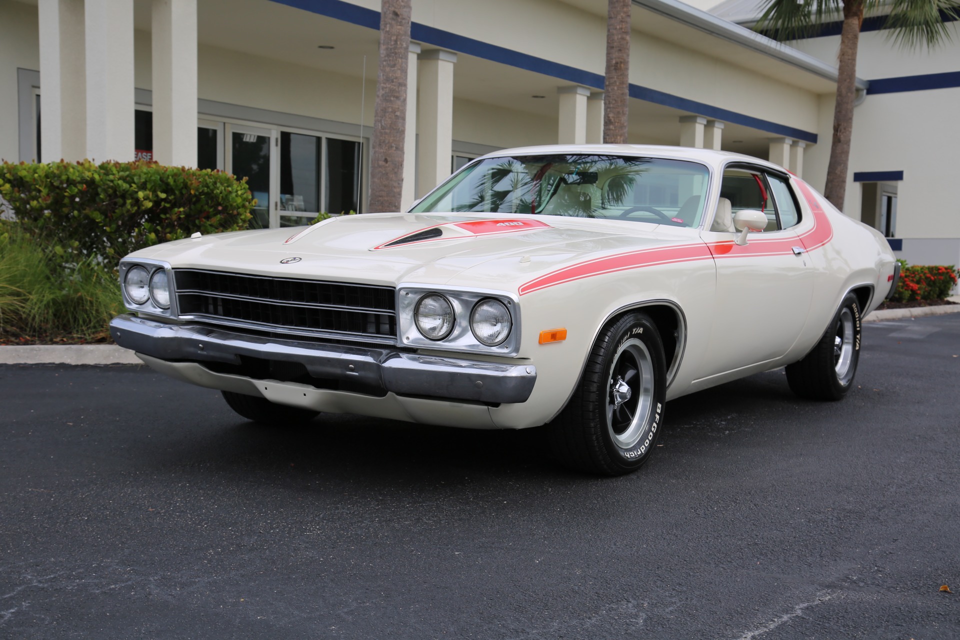 Used 1974 Plymouth Road Runner V8 Auto for sale Sold at Muscle Cars for Sale Inc. in Fort Myers FL 33912 4