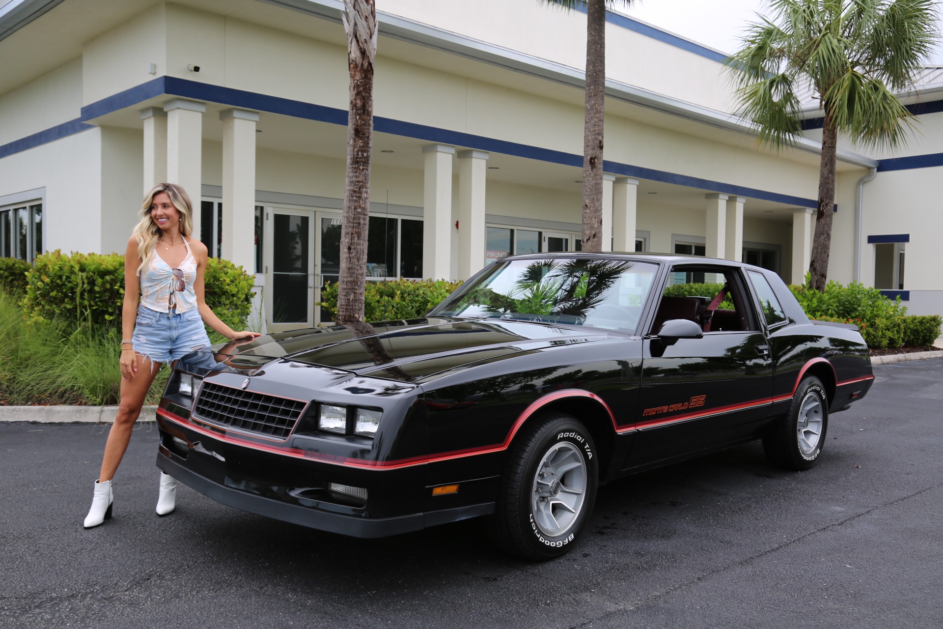 Used 1986 Chevrolet Monte Carlo SS for sale $26,500 at Muscle Cars for Sale Inc. in Fort Myers FL 33912 1