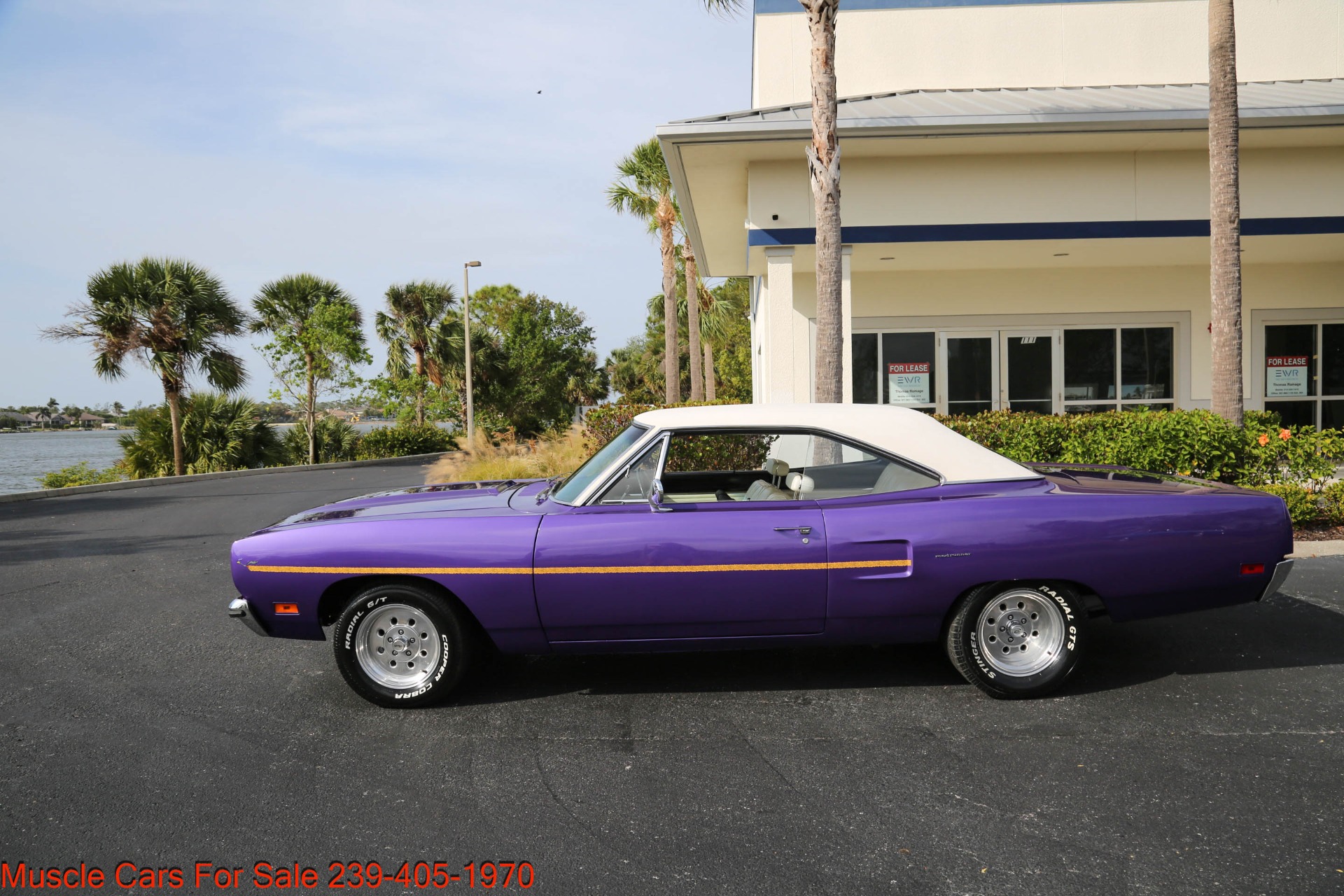 Used 1970 Plymouth Road Runner 383 4 barrel for sale Sold at Muscle Cars for Sale Inc. in Fort Myers FL 33912 6