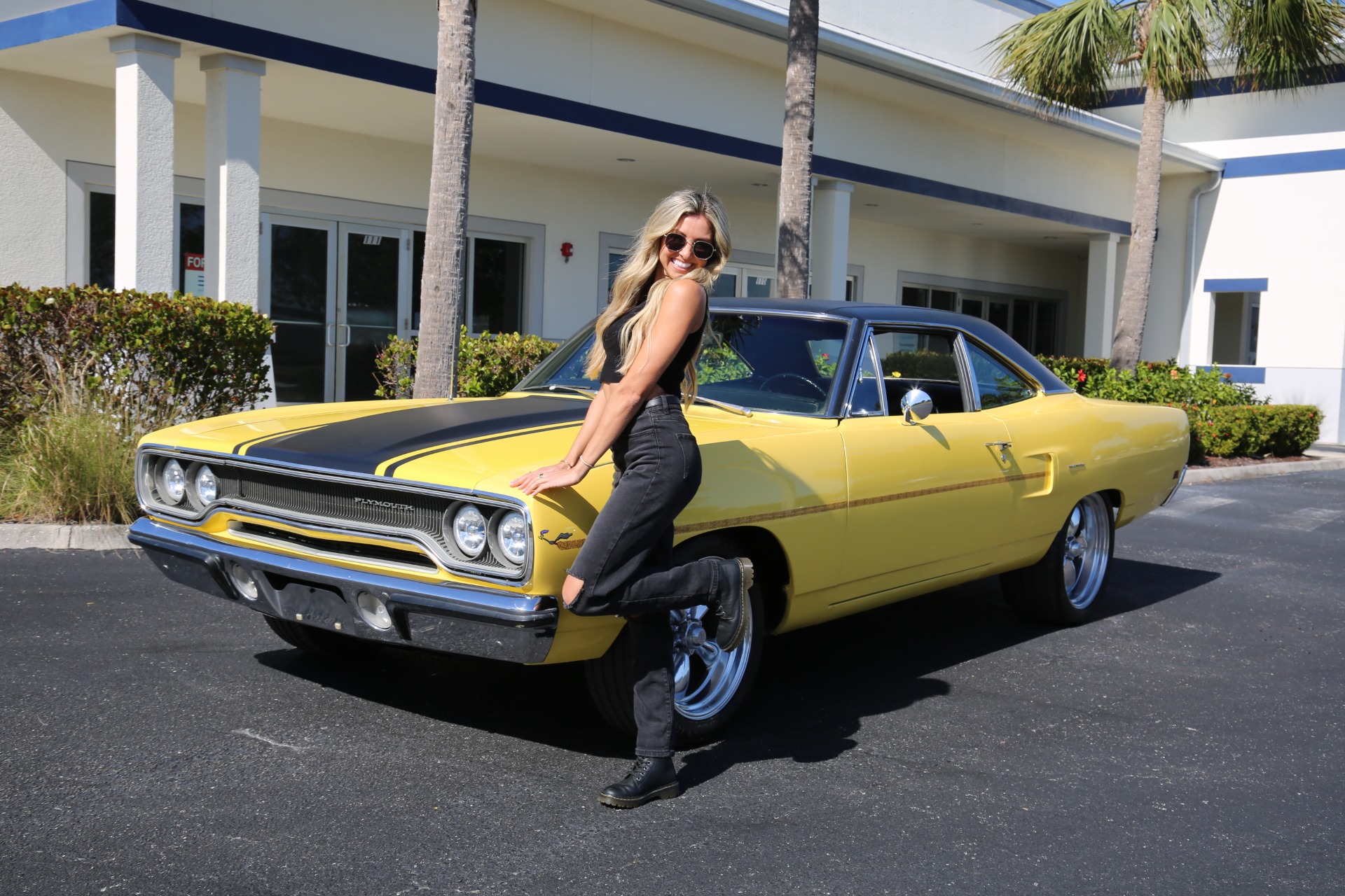 Used 1970 Plymouth Road Runner V8 Auto for sale Sold at Muscle Cars for Sale Inc. in Fort Myers FL 33912 1