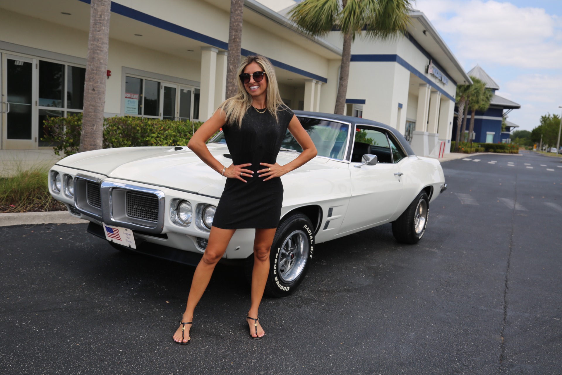 Used 1969 Pontiac FireBird V8 4 speed Manual for sale $33,500 at Muscle Cars for Sale Inc. in Fort Myers FL 33912 4